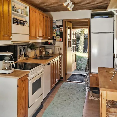 Two Bedroom Stunning In Σπίτι διακοπών *